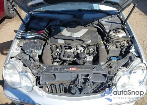 2007 Mercedes-Benz C 230 Sport из США, поврежденный, VIN WDBRF52H07A933874